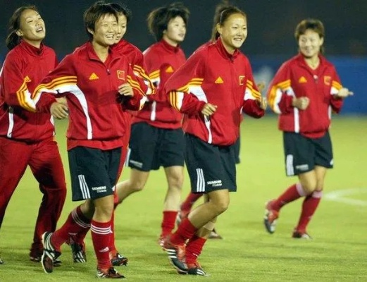 2007中国女足世界杯 回顾中国女足在2007世界杯上的表现-第2张图片-www.211178.com_果博福布斯